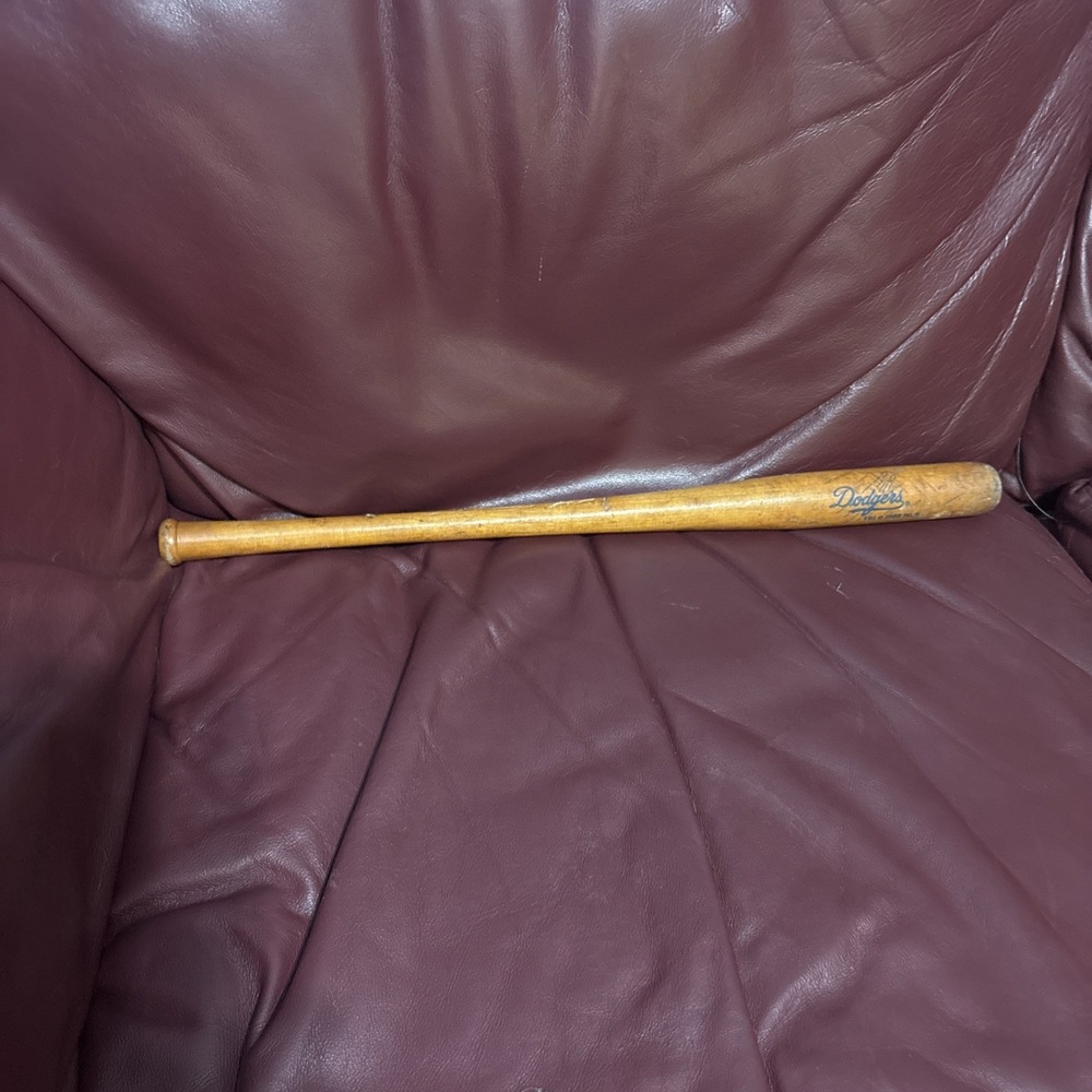 1988 Los Angeles Dodgers Bat Game Day Give Away 18" Wood Logo Bat Vintage
